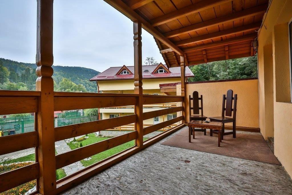 Pensiunea La Padure Cheia, Prahova Hotel Măneciu Kültér fotó