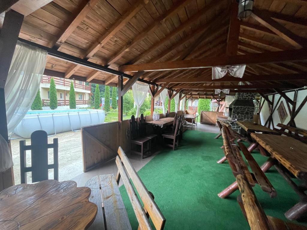 Pensiunea La Padure Cheia, Prahova Hotel Măneciu Kültér fotó